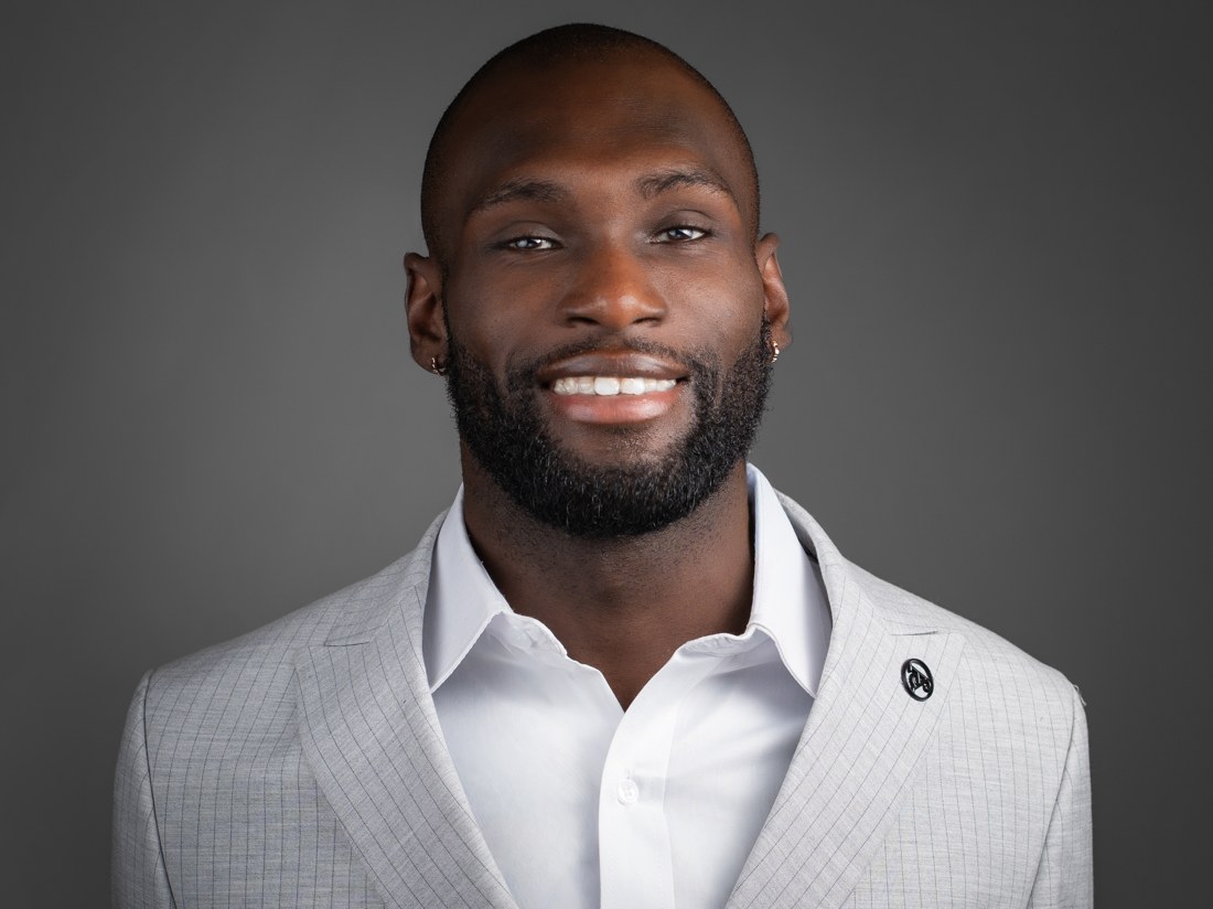 Professional headshot in Calgary by The LensRoom